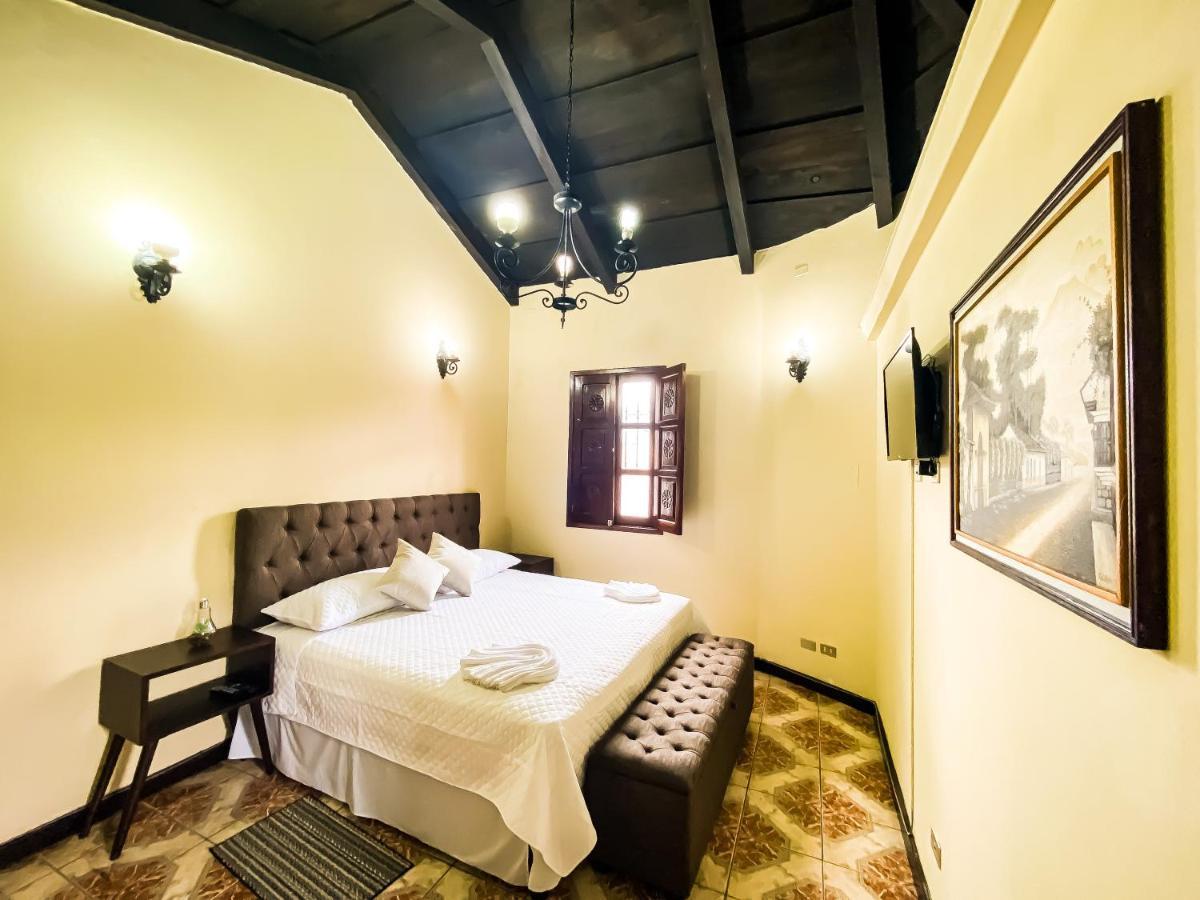 Real Marquez Hotel Antigua Exteriör bild