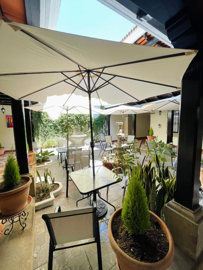 Real Marquez Hotel Antigua Exteriör bild