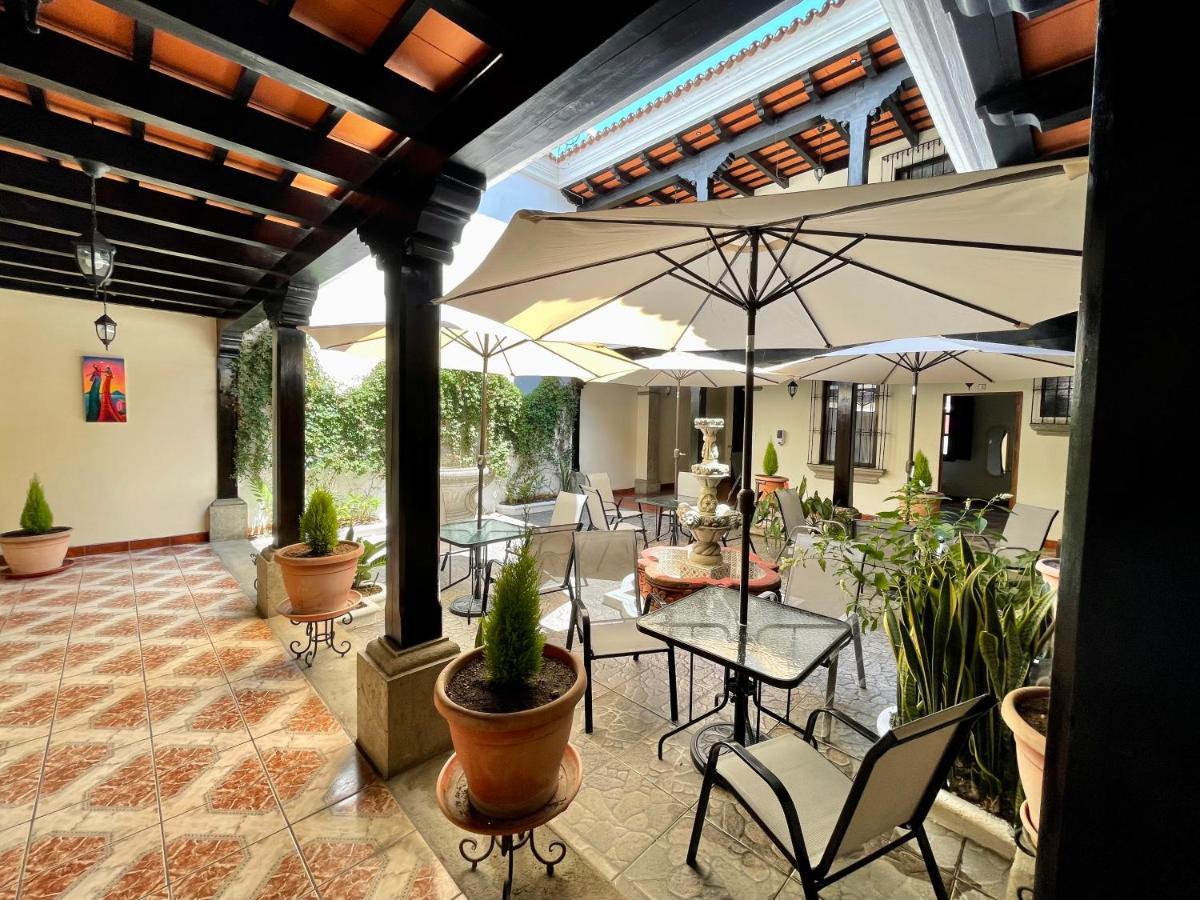 Real Marquez Hotel Antigua Exteriör bild