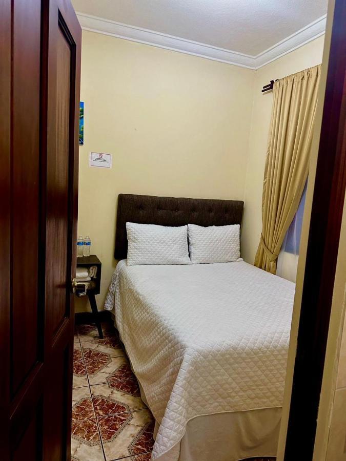 Real Marquez Hotel Antigua Exteriör bild